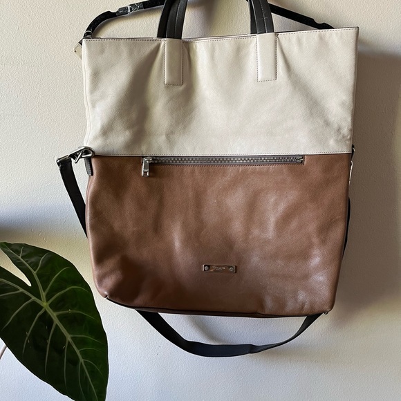 COACH bag - Picture 2 of 6